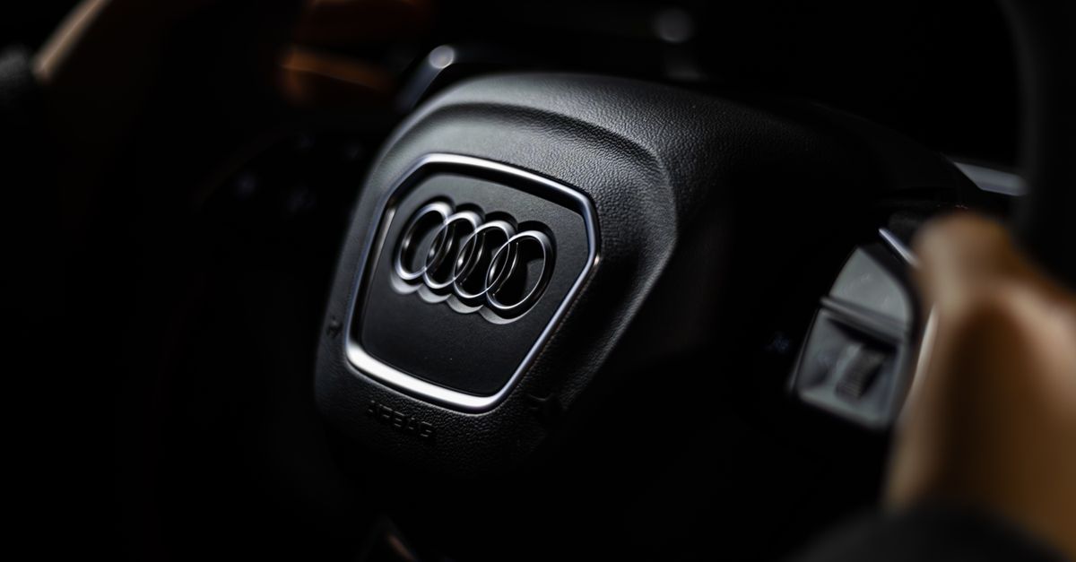 Audi car key fob — Northern Blvd Locksmith