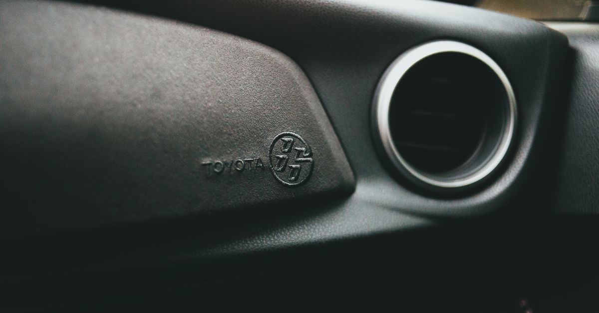 Toyota car key fob — Northern Blvd Locksmith