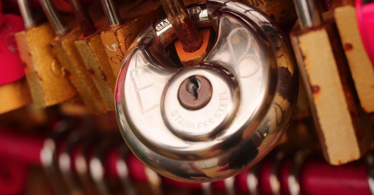 NYC Lock & Deadbolt Rules Every Queens Landlord Should Know — Northern Blvd Locksmith